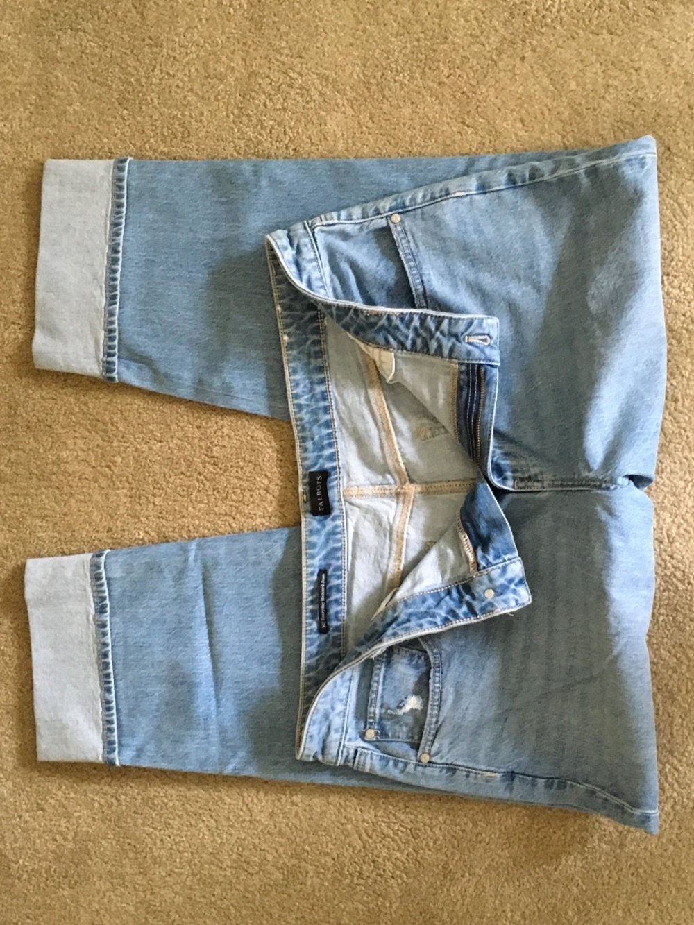 Talbots Everyday Relaxed Jean size 16 cotton Lycra light wash - Picture 2 of 5